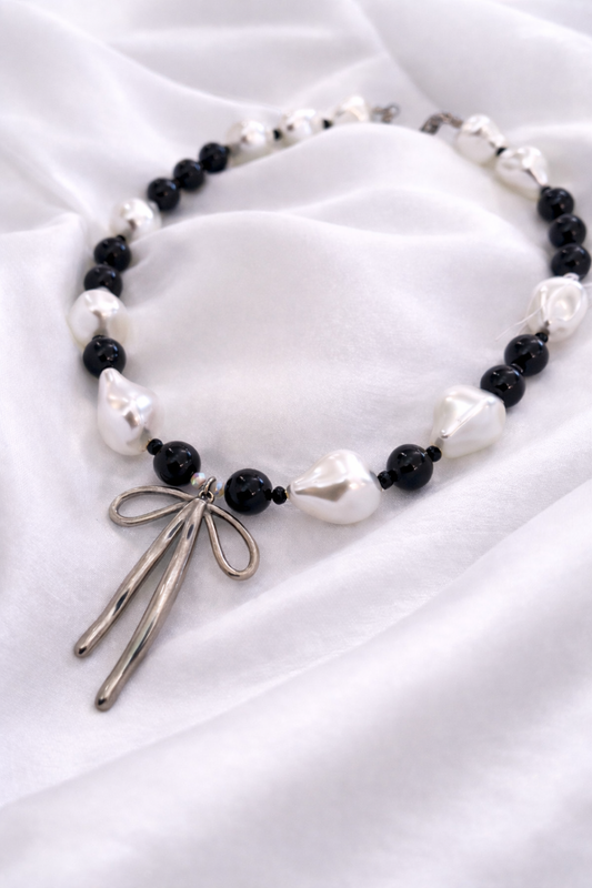 Collana Black Ribbon