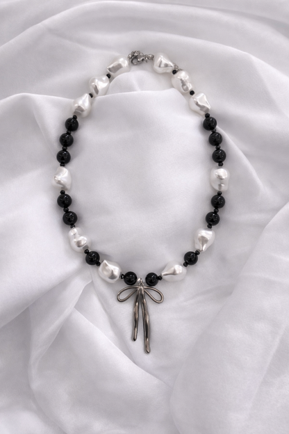 Collana Black Ribbon