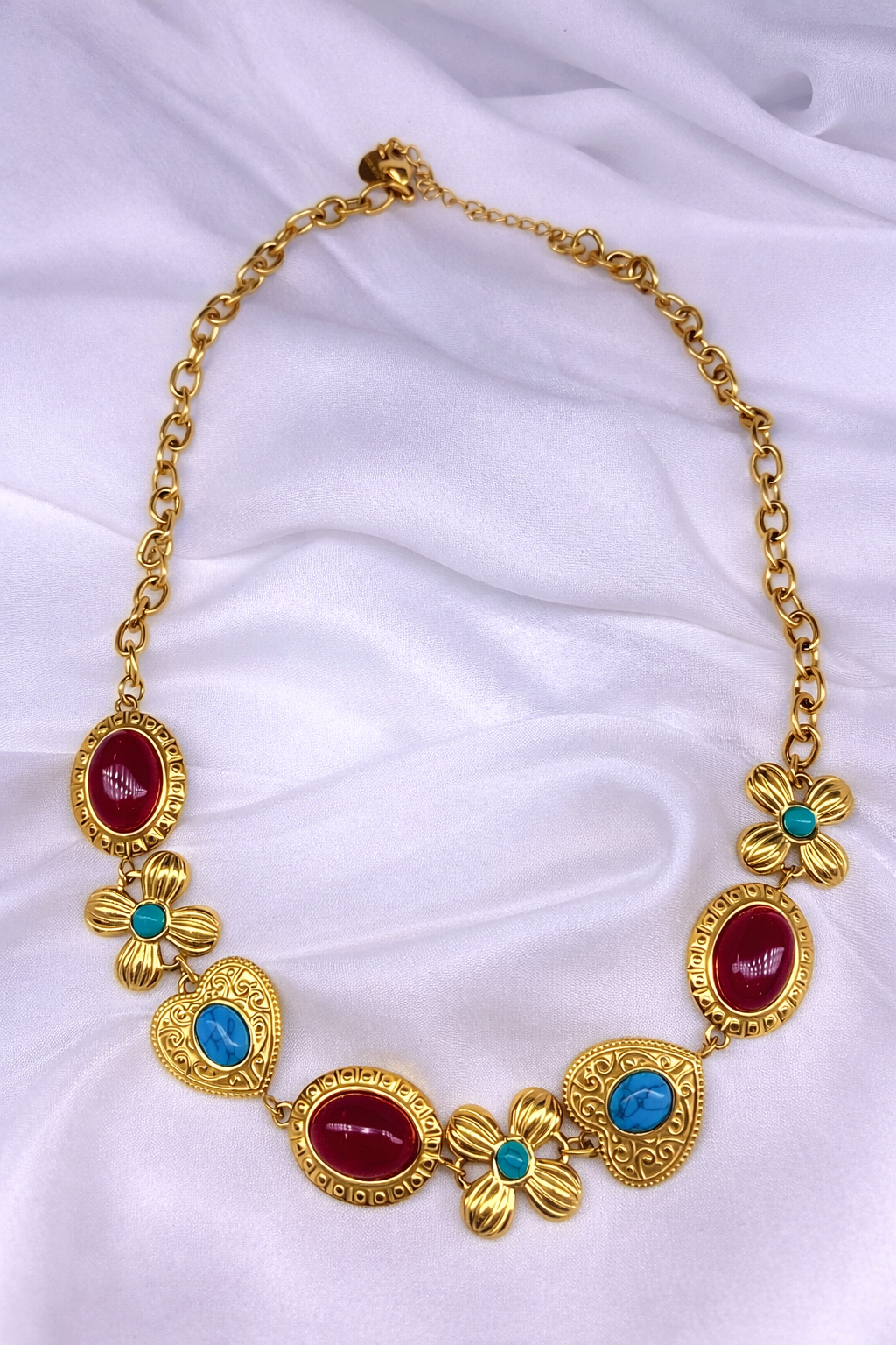 Collana Amira