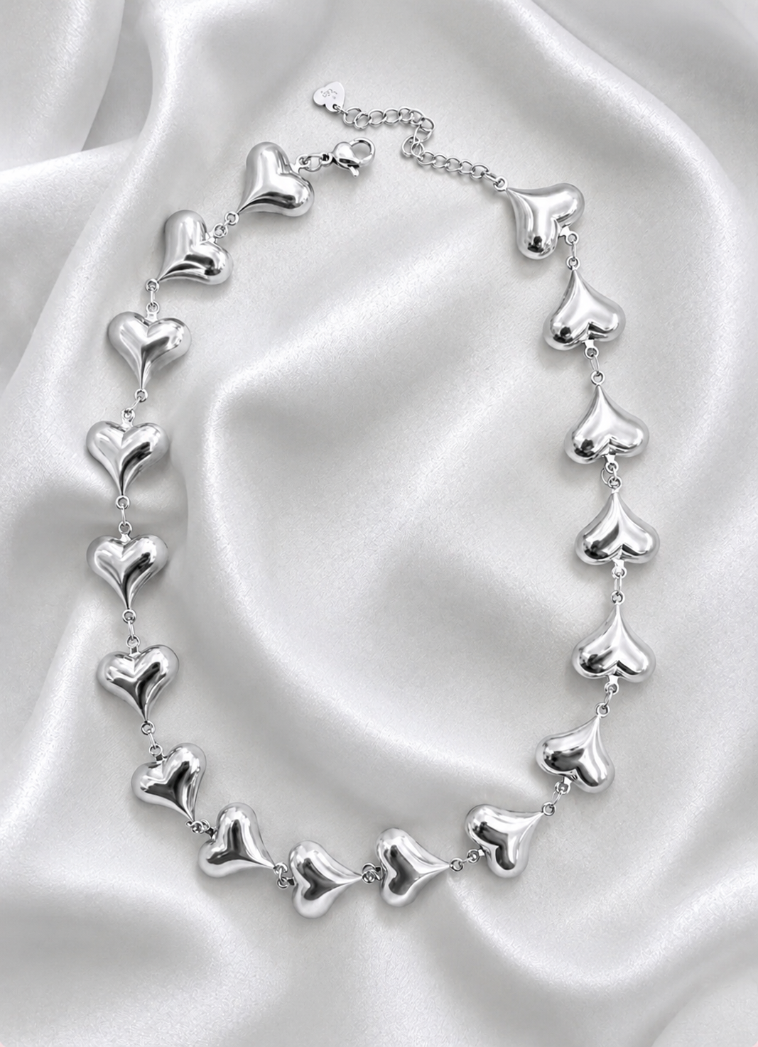 Collana Cuoricini